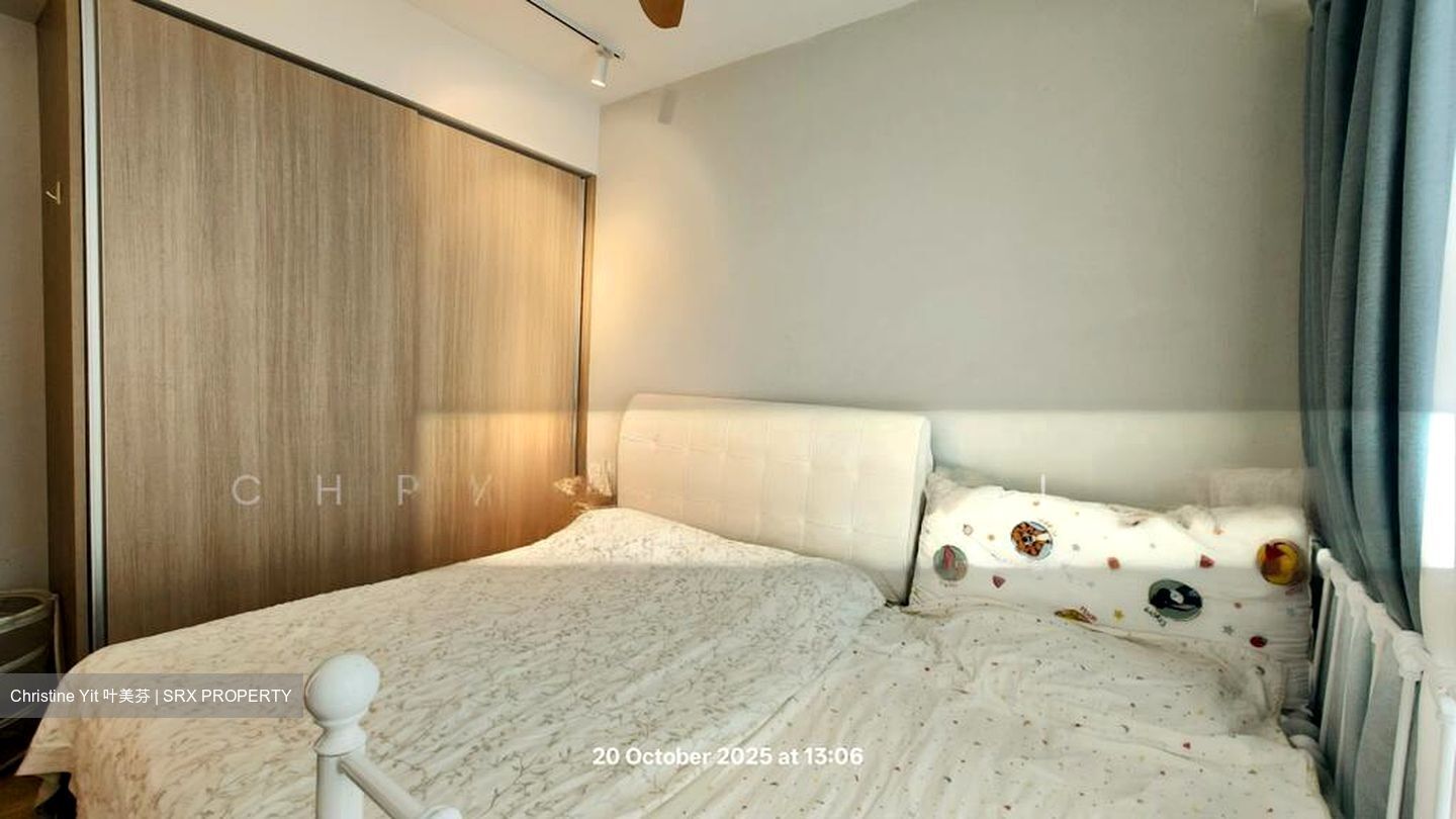 The Vales (D19), Condominium #502385561